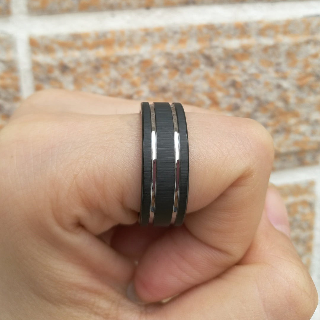 EFFENTII Equis Brushed Matte Black Men's Ring