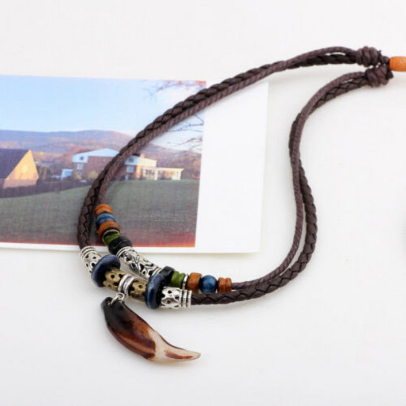 EFFENTII Garra Lobo Leather Beaded Men's Necklace