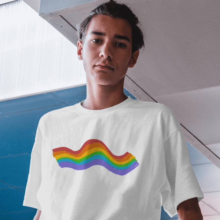 EFFENTII Rainbow Wave Men's T-Shirt