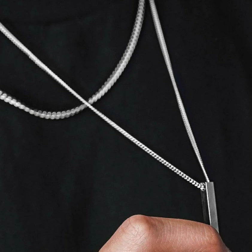 EFFENTII Vertika Pendant Men's Necklace